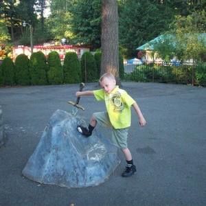 Meet your Posher, Edward